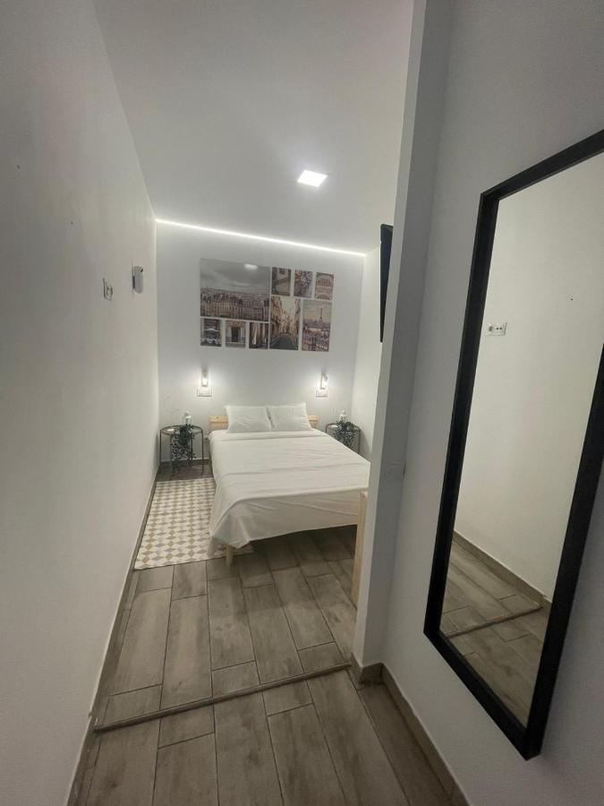 Apartamentos Jap Villaamil Madrid Kültér fotó