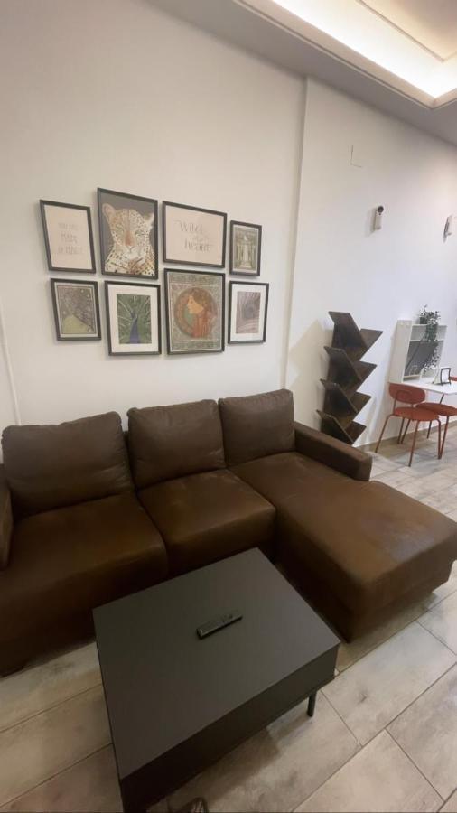 Apartamentos Jap Villaamil Madrid Kültér fotó