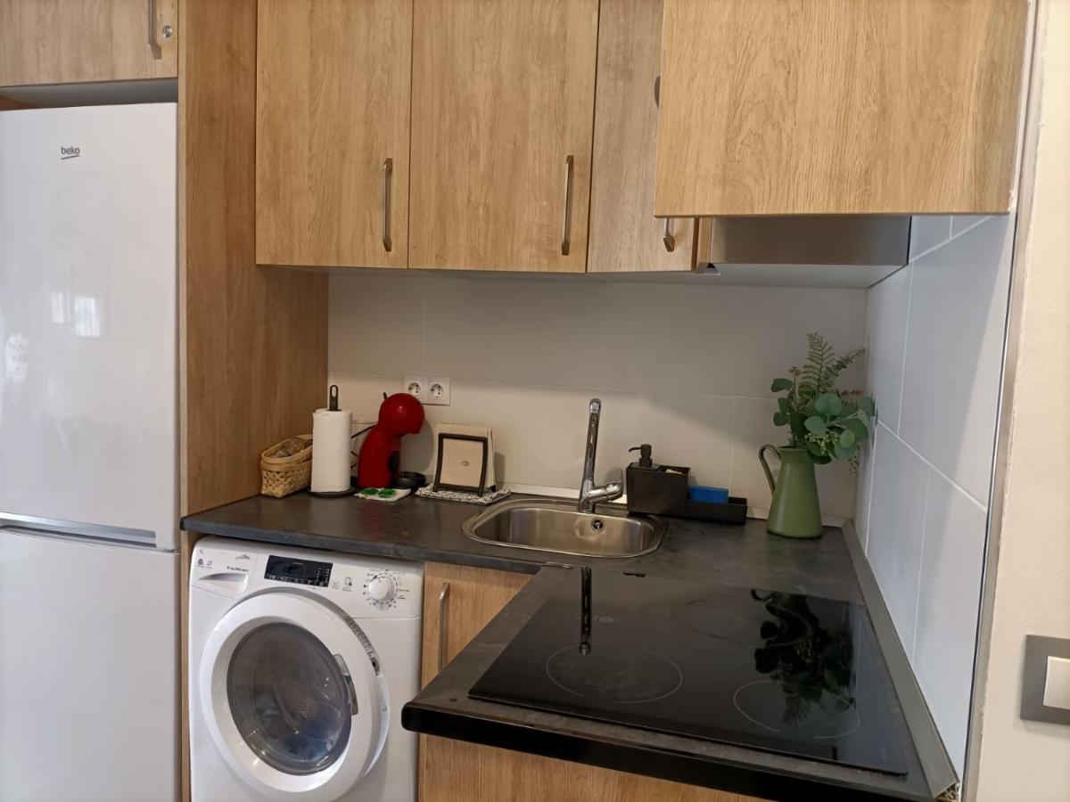 Apartamentos Jap Villaamil Madrid Kültér fotó